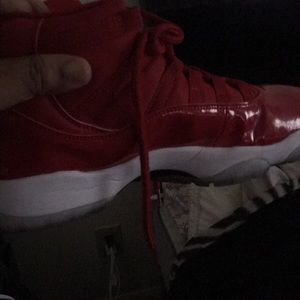 Jordan  red white